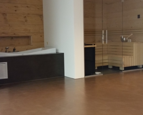 Fugenlose Beschichtungen – ausgeführt von Romang Struktur & Farbe GmbH Fugenlose Beschichtungen – ausgeführt von Romang Struktur & Farbe GmbH